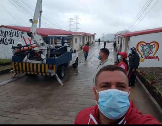 Nuestro Candidato a la reelección Roberto Lobo  <a href="/robertolobo1750/">Roberto Lobo</a>. Sigue trabajando para su pueblo Torbenses... Apoyo incondicional a nuestro Futuro Gobernador <a href="/FreddyBernal/">Freddy Bernal</a>