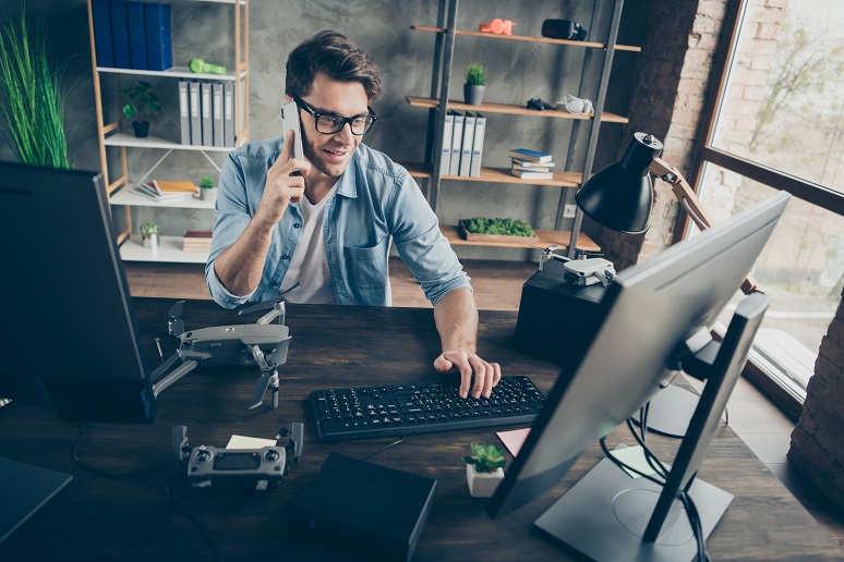 jsmullins's tweet photo. These factors often surprise IT staff when changing to a new voice technology. #AV #voice https://t.co/BW1eWcqGld https://t.co/aCYpSDI4cp