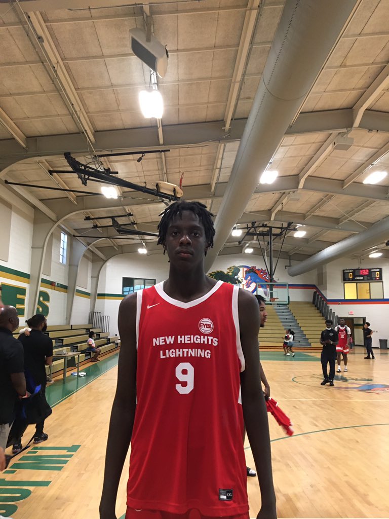 A few more notable performances from the 16u Division of Day 1 at The Peach 🍑 Invitational:

23’ Will Patterson/New Heights
23’ Cornelius Robinson/NJ Scholars