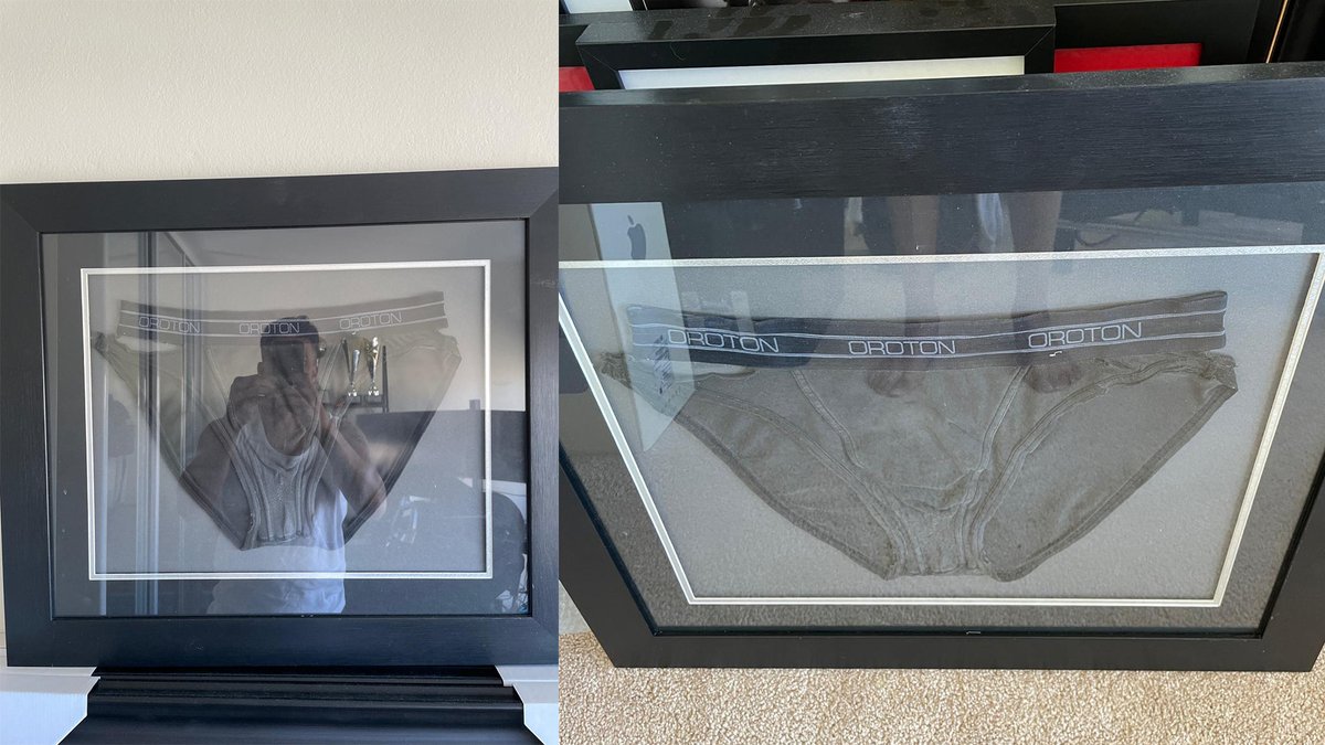 Afternoon Sport (@afternoon_sport) on Twitter photo Our man <a href="/JohnSteffensen/">STEFFENSEN</a> wore the same pair of underpants for 13 years. He won 2 gold medals at the 2006 commonwealth games + a silver medal at the 2004 Olympics all in this same pair. They're now framed on his wall.
Hit the link to listen now:
play.acast.com/s/afternoon-sp… Our man <a href="/JohnSteffensen/">STEFFENSEN</a> wore the same pair of underpants for 13 years. He won 2 gold medals at the 2006 commonwealth games + a silver medal at the 2004 Olympics all in this same pair. They're now framed on his wall.
Hit the link to listen now:
play.acast.com/s/afternoon-sp…