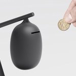 貯まったら実が落ちてくる!？リアル金の木の貯金箱!