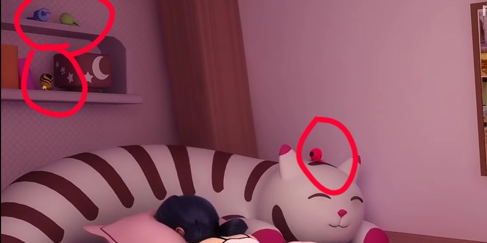 bugaboo_100's tweet photo. Tikki,pollen,wayzz and stompp ( apparently ) sleeping with Marinette
Is the cutest thing from the episode... Mega leech
😍🥰❤️🖤💛💚💙
#MiraculousLadybugSeason4 #MegaLeech https://t.co/62VUxcQaUf