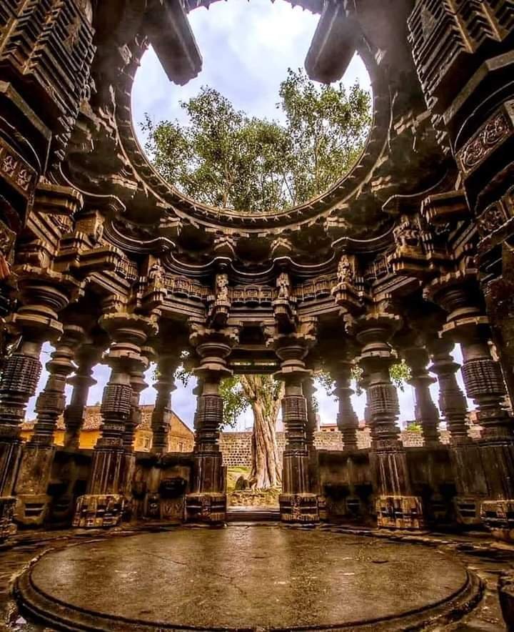 Hidden_Temples's tweet photo. Guess the majestic Divine temple friends...

@TheSaveTemples https://t.co/ZiklM3pKQd