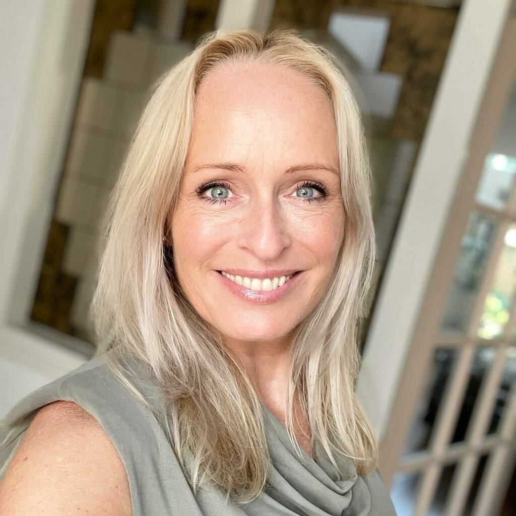 evasmitt's tweet photo. Happy thoughts bring out your best smile. ☀️
#summertime #leven #gezond #dankbaar #nieuweplannen #quibble #durfteschrijven #eerstvakantie #ineigentuin #whocares #lifesgood #genietenvandekleinedingen https://t.co/J2aR13UjjU https://t.co/VEBAKaYMMZ