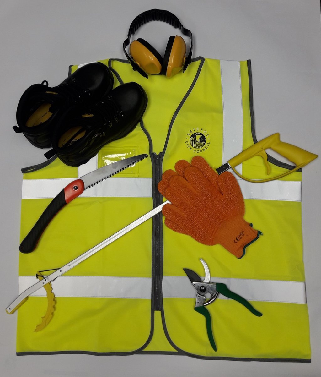 Join our team! We are recruiting for fixed-term Litter &amp; Facilities Operatives, to be part of our grounds teams in keeping parks clean and green. Apply at: bristol.gov.uk/web/jobs (Closing date: July 25th 2021)