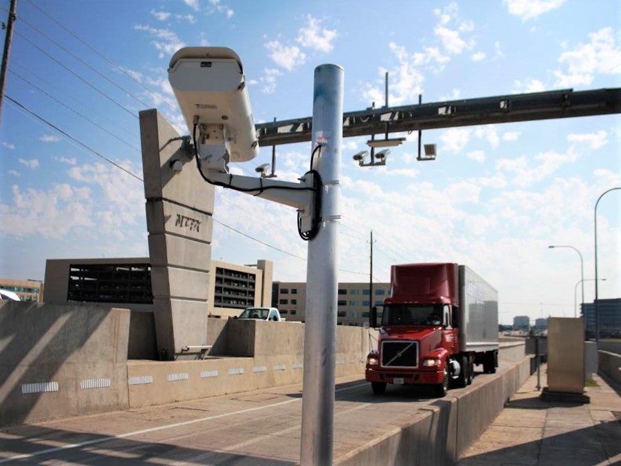 ITS_Int_News's tweet photo. Meanwhile, in the #lonestar state,  
@VINCIConcess subsidiary #TollPlus deploys back-office system for North Texas Tollway Authority @TollTagNews
https://t.co/hrknzgXFRY 

[image © NTTA] https://t.co/5UElnROuZo