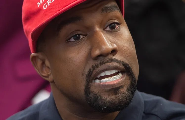 mrNOTaDJ's tweet photo. Yall Industry ass nighaz 
Make Me Sick.
Just say 
"I enjoy my job in radio"
and I only keep it as real as they let me.

Don't everybody suck Ye dick at one time... or at least don't forget the balls.

#HeRapesButHeSaves #DaveChapelle #culturevulture https://t.co/dHf9RlHukp