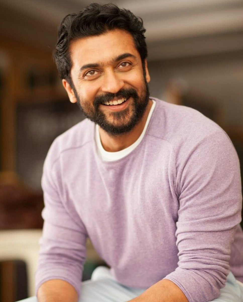 Ragavarshini4's tweet photo. The all positive vibes in one ,that's suriya sir #suriya Happy birthday sir @Suriya_offl Keep spreading that postivity , we all love you sir ❤🌈 https://t.co/prl16ieihn