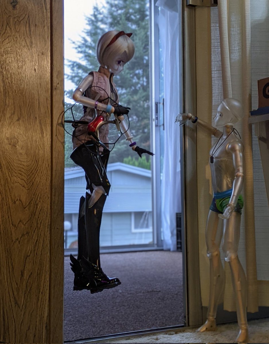 rc2agog's tweet photo. Flying patrol duty, Sochi comes in for a landing, having caught her first drone! ๐๐
.
#Sochi #Fortoo #SmartDoll #BJD #android #drone #crystalcortex #actionfigure #airpatrol #security #rocketgal #flying #whoosh #sticksthelanding #cabinfever https://t.co/q9RO2LTykM