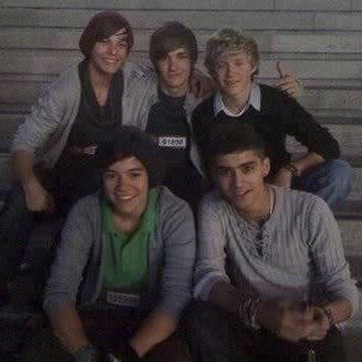 KalyBabi's tweet image. "Won't you stay 'til the A.M.?"
"You know I'm always coming back to this place"

Directioners might have already grew up, in different fandoms, but this is for sure...we will always come back to reminisce the good times and bad times.
#11YearsOneDirection