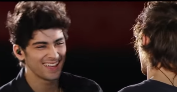 stilloutzide's tweet photo. #11YearsOfOneDirection 

"una secuencia no puede hacerte feliz" 
la secuencia: https://t.co/D61oSfoldx