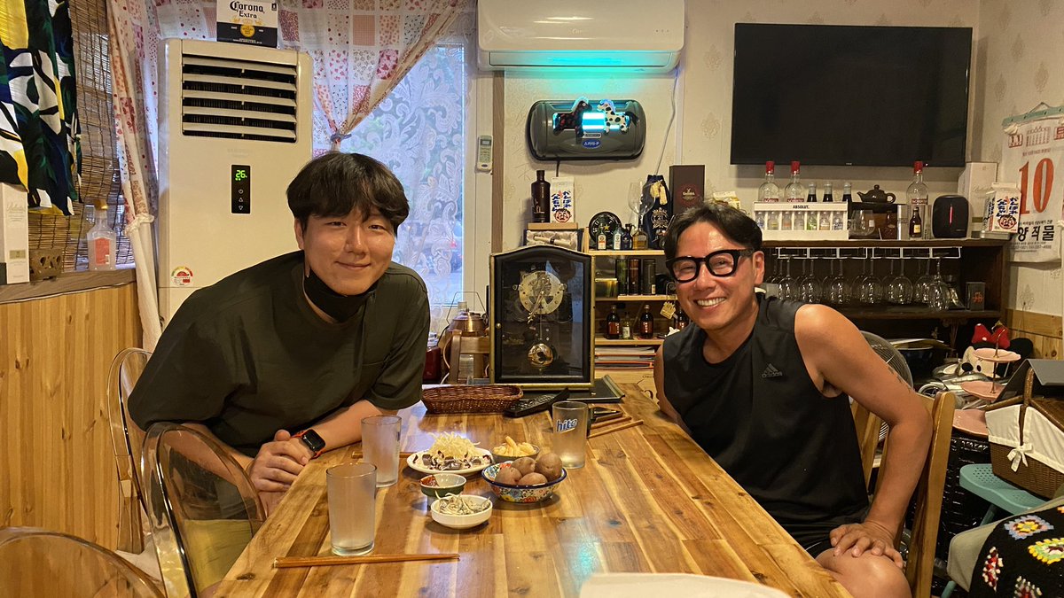 ⠀ ⠀ 알쓸범잡 시즌1 ⠀ 감독과 둘만의 쫑 등반 ⠀ 시즌2 로 다시 돌아올 준비 ⠀ #알쓸범잡 #양정우PD #지리산 #구례Translate post