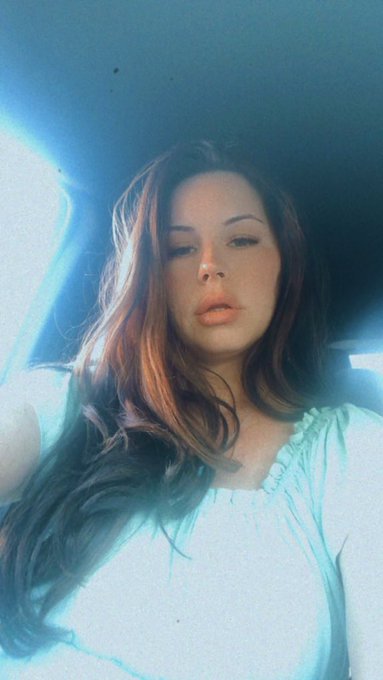 The world was on fire and no one could save me but you🪐 https://t.co/iilaC45sfV