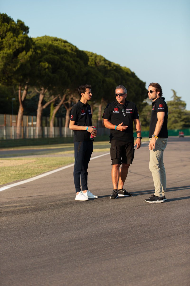 ASoucek's tweet photo. Track walk en Imola completado. Siempre es especial recorrer Tamburello, Acque Minerali, Villeneuve, Ravazza…. Un circuito mítico que me trae buenos recuerdos porque aquí gané la F2 en 2009. Hoy libres, mañana qualy y race 1. https://t.co/sxVbprFVHo