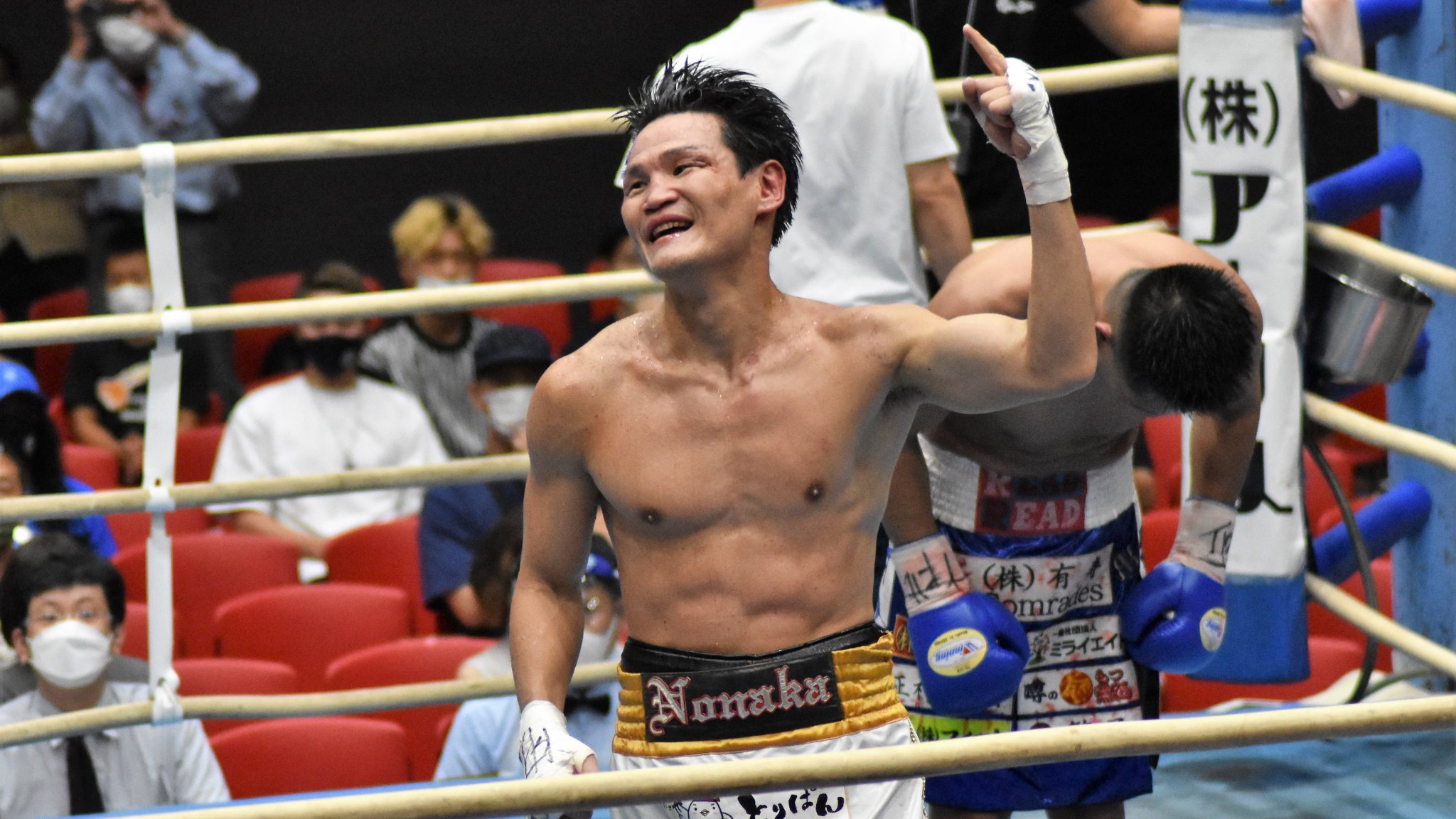 伊藤雅哉 43歳最年長王者 見事 Wboーapミドル級王者 野中悠樹 渥美 大差判定3ー0でv2 打って離れる理想の ボクシングを完遂 1年10カ月ぶりでも足の動きに衰えなし 世界戦線に食い込みたい プロ野球の現役で同級生は 福留孝介 中日 安室ちゃんと 伊藤雅哉 43歳最年長王者 見事 Wboーapミドル級王者 野中悠樹 渥美 大差判定3ー0でv2 打って離れる理想の ボクシングを完遂 1年10カ月ぶりでも足の動きに衰えなし 世界戦線に食い込みたい プロ野球の現役で同級生は 福留孝介 中日 安室ちゃんと