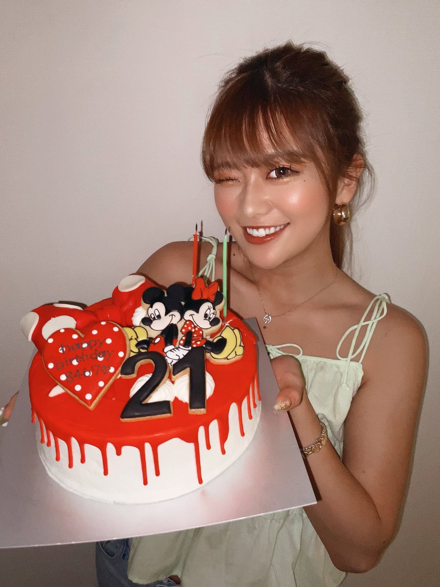 8467_0's tweet photo. 今年もありがとう❤️‍🔥💋🎀
幸せ https://t.co/nDQAd779Gx