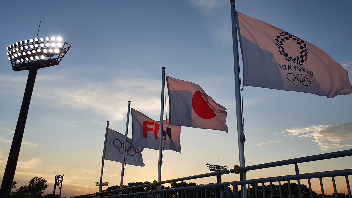 Coen van Bunge tweet media