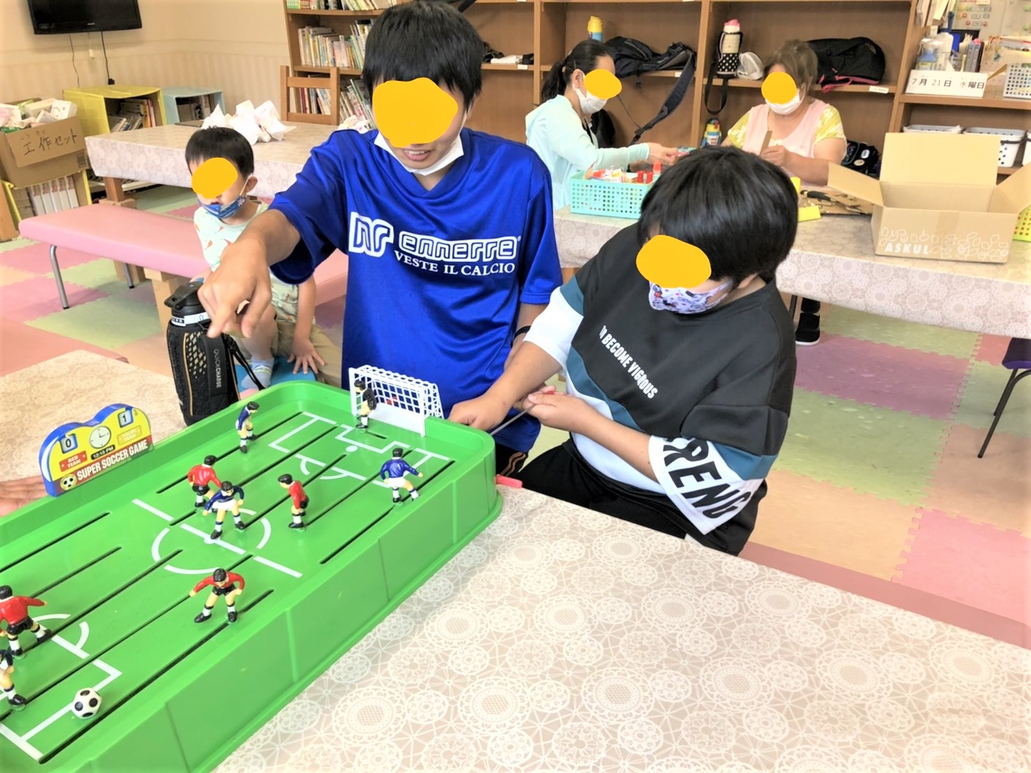 サッカーゲーム盤 Twitter Search Twitter