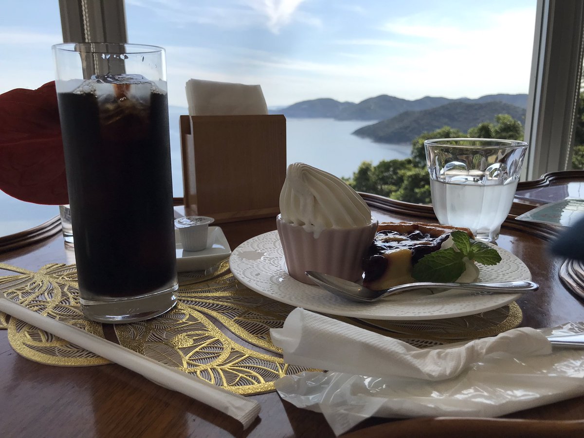 tetsu7113's tweet photo. バイク🏍deスイーツ🍰 https://t.co/L1HSNPxoHR
