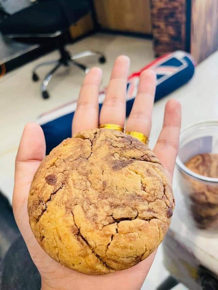 chuu17aaa2's tweet photo. 🍪 ทำสดใหม่นะฮับ 💖

🍫 ราคา 120 .- / 1 กระปุก 6 ชิ้นใหญ่
ชิ้นใหญ่มากเท่าฝ่ามือ ลาวาเยิ้ม 🥺
มี 2 รส ช็อกโกแลต/ไวท์ช็อกโกแลต

#ขนมเกาหลี #ขนม #คุกกี้ #ขนมนําเข้า #ขนมเปี๊ยะลาวา #ขนมเกาหลี #ขนมคลีน https://t.co/d5D1e5c81m