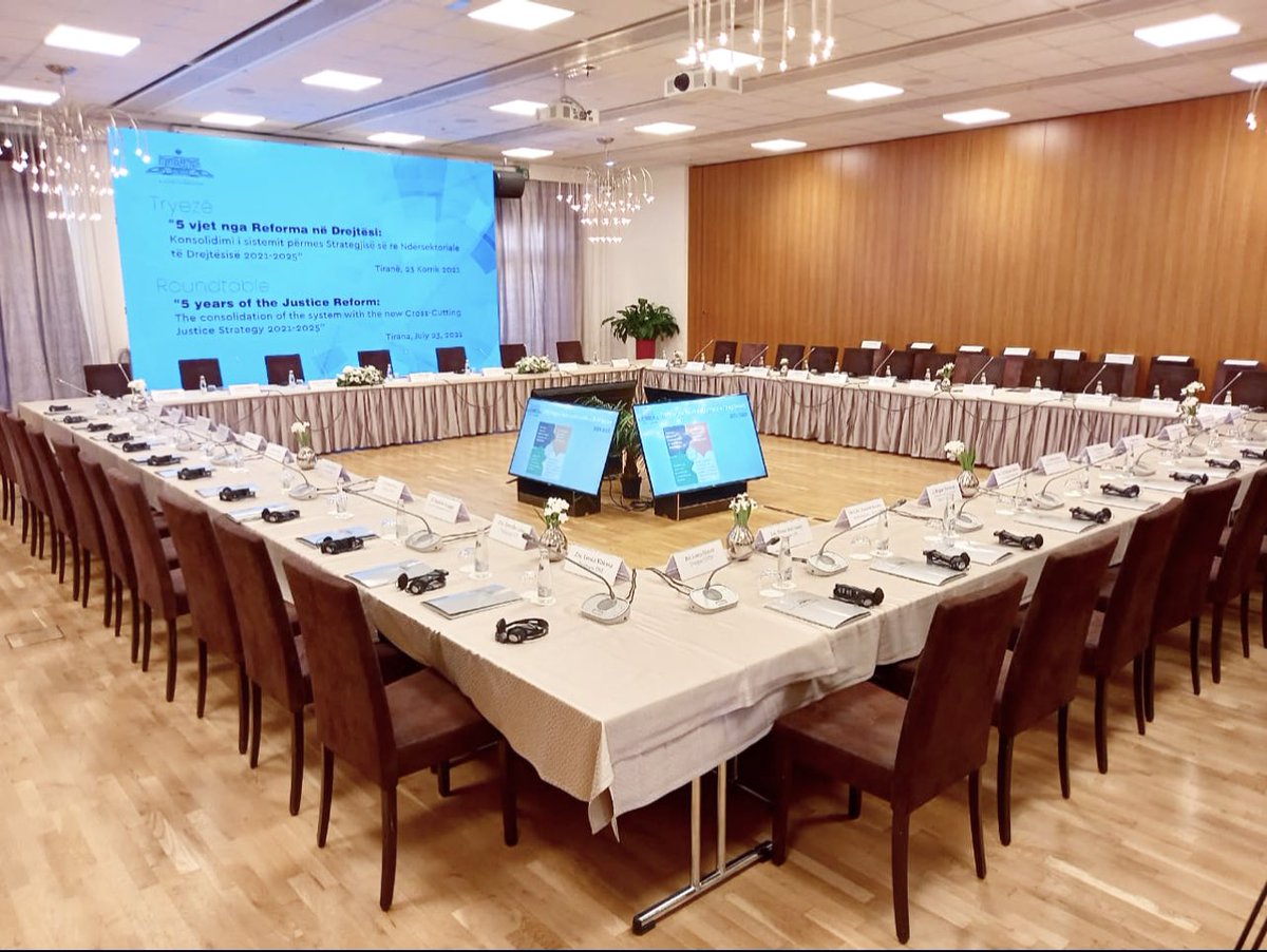 We are ready to host today’s events... #staytunded for more info. 
#themeetingplace #rognerhotel #tiranahotel #businesshotel #eventsvenue