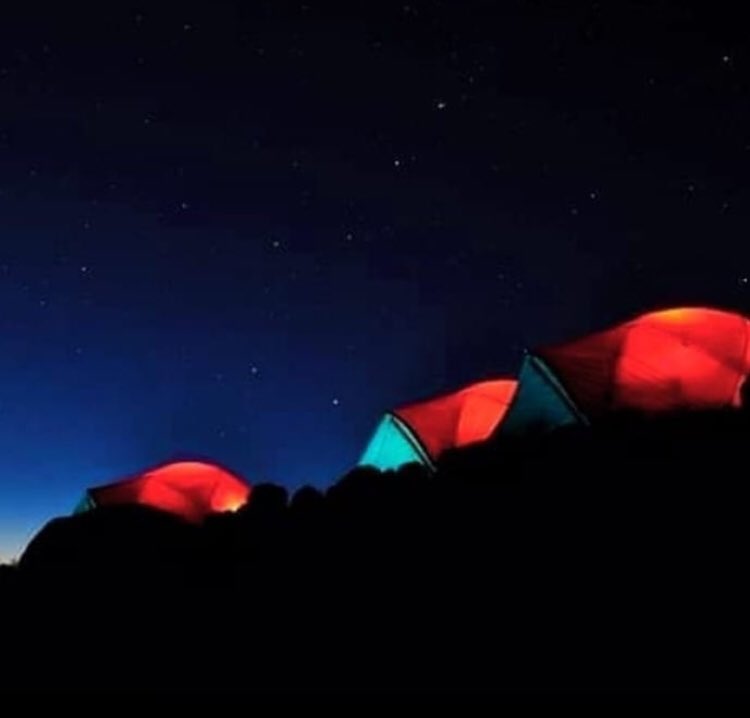 Beauty  love adventure !!!!! i love these if you to love let make these let joking to make 👍👍🗻🏔⛰