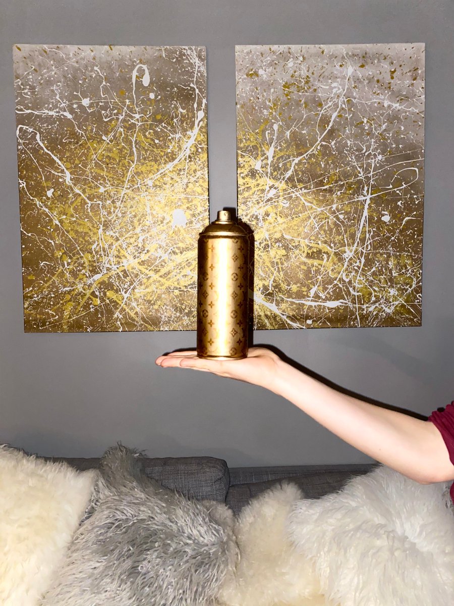 albane_art's tweet photo. Certains disent #OuiAuPassSanitaire, d'autres disent #NonAuPasseportSanitaire, et nous on vous dit :
"Une bombe de peinture customisé ou un tableau impressionniste ça te dit rien ?" 👀 https://t.co/ASL8VznAMZ