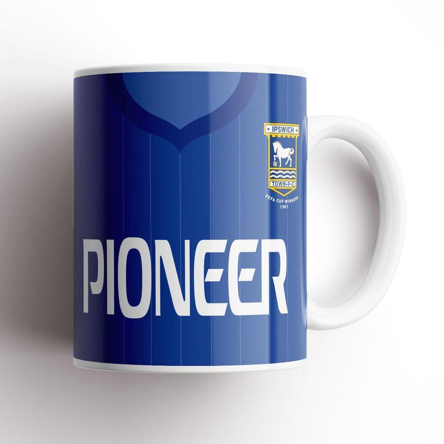Ipswich fans...

The <a href="/IpswichTown/">Ipswich Town</a> Paul Mariner kit mug will see all profits donated to Cancer Research and can be ordered here >> theterracestore.com/products/ipswi…

Each mug will feature Mariner name and number set on reverse.

Retweets appreciated. #itfc 

Thanks
TT