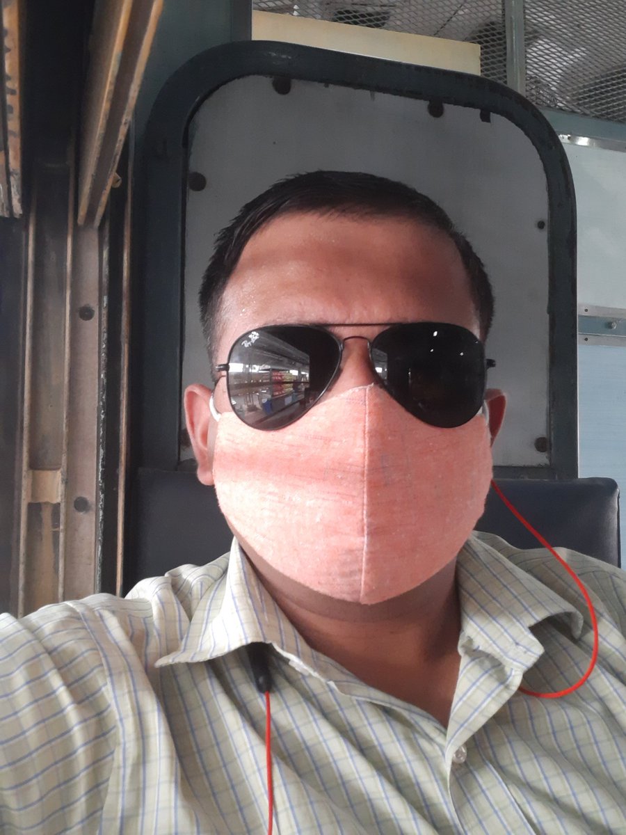 ABHINAV12649's tweet photo. India starts when GS/2S in Indian Railway starts ☝️👉🚂🚂🇦🇱🇮🇳🇮🇳
#IndianRailways
#LifelineOfTheNation
#BathindaJn #NR https://t.co/4N1AjD5H5a