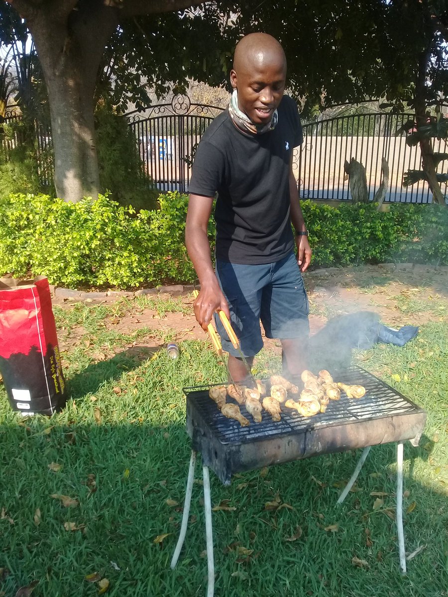 Khutso🇿🇦 tweet media