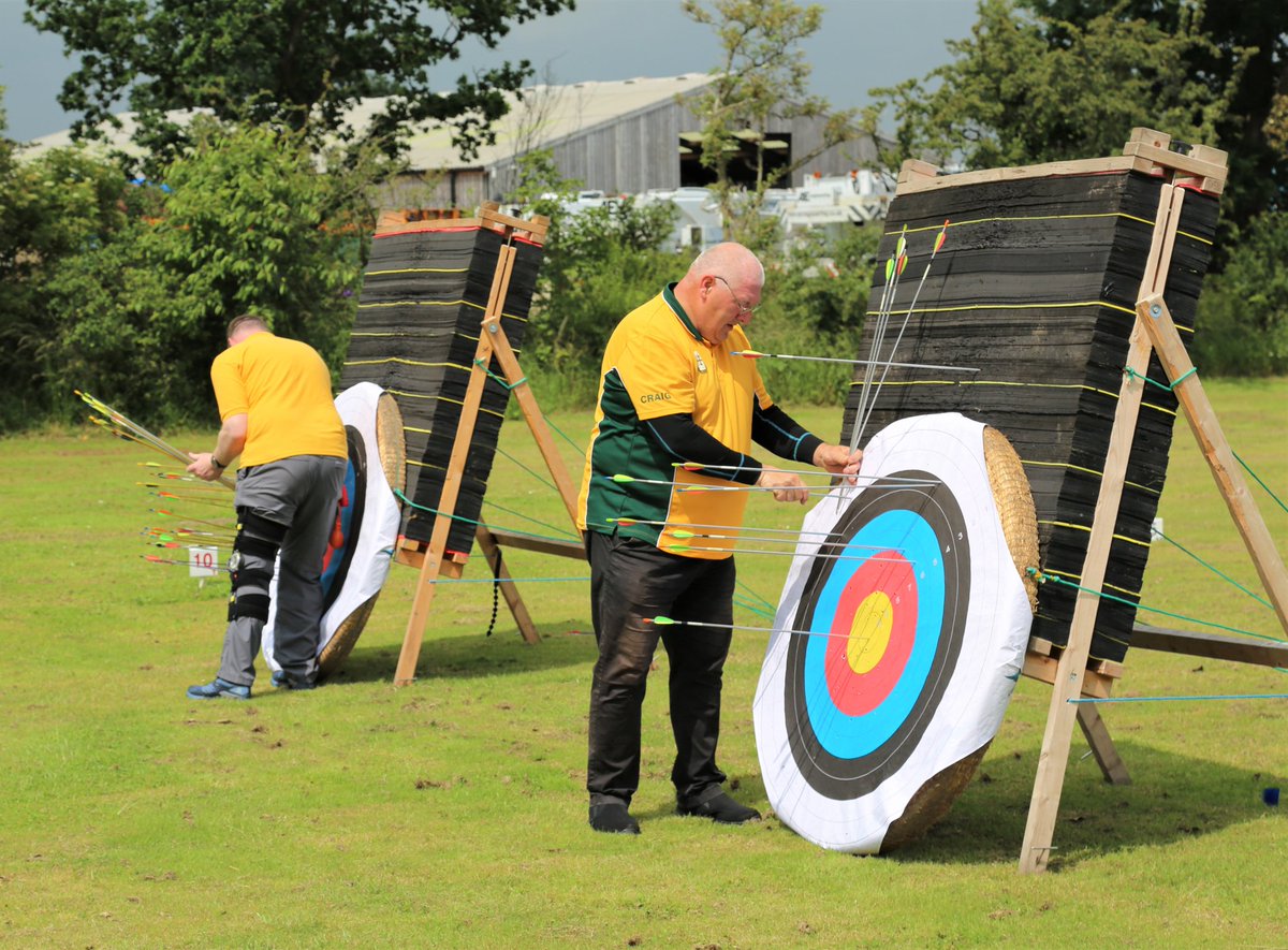 PandSWeb's tweet image. Approx 130 people visited us yeaterday for the @archerygb BIG WEEKEND 2021. Lots of smiles and  the rain stayed away!
If you want more info on starting archery visit: startarchery.co.uk
#bigweekend #startarchery