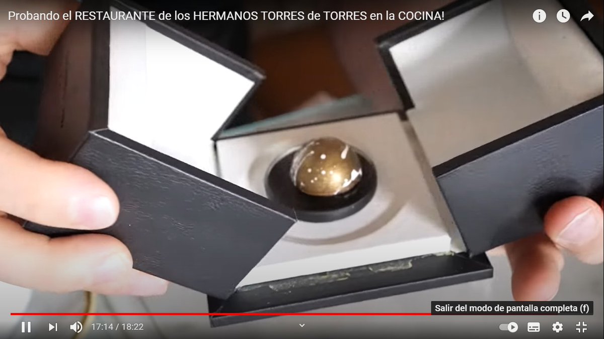 SoyCibelino's tweet photo. NUNCA ME CONTÓ EL AMIGO @sezar_blue QUE SE ESCONDIÓ EN EL #RESTAURANTE DE LOS @HermanosTorres PARA COMERSE LITERALMENTE EL #COMBUSTIBLE DE LOS #OVNIS CUANDO SE COME EL ELEMENTO 115, DEVIENE EN EL 116 Y SE PRODUCE UNA EXPLOSIÓN DE SABOR QUE LE PERMITE VIAJAR A DISTANCIAS SIDERALES https://t.co/EGKWLYdsB8
