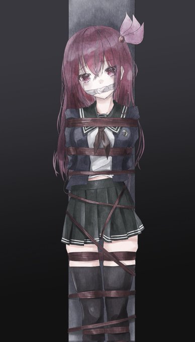 お題箱より「柱に体全体ががっしり縛られている感じの如月ちゃん」(*¯ㅿ¯*;) 