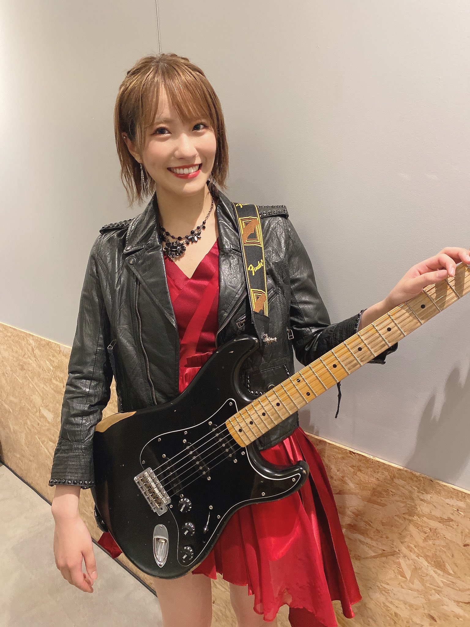 Amazon.co.jp: NMB48 小嶋花梨 直筆サイン入り チェキ 当選品