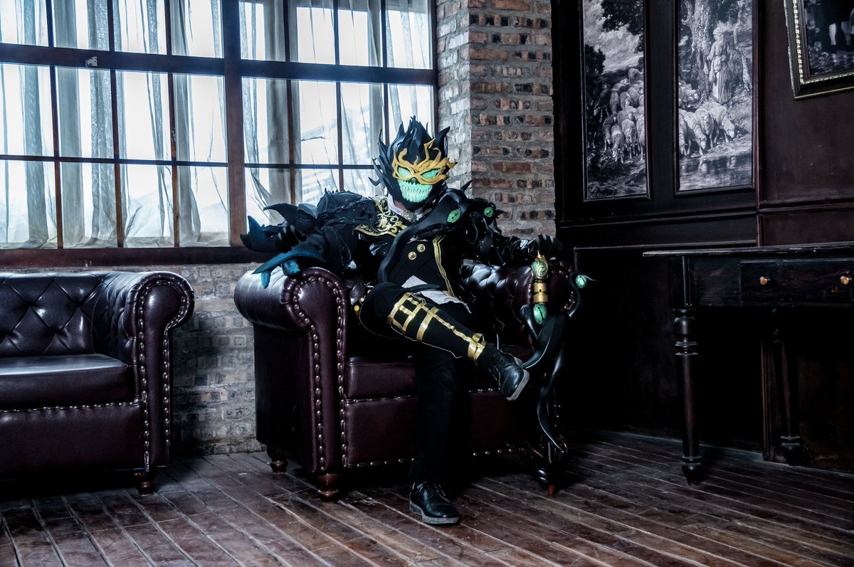Vega_Do's tweet photo. I finish a #Netherwalker #IdentityV #弟五人格 #cosplay #Costume #Jocker #COA3 skin recently,
It's a hard project but the result is so satisfying (´∀`)♡
Video review: https://t.co/qImZ0P9jhp https://t.co/7a5FZQcWjj