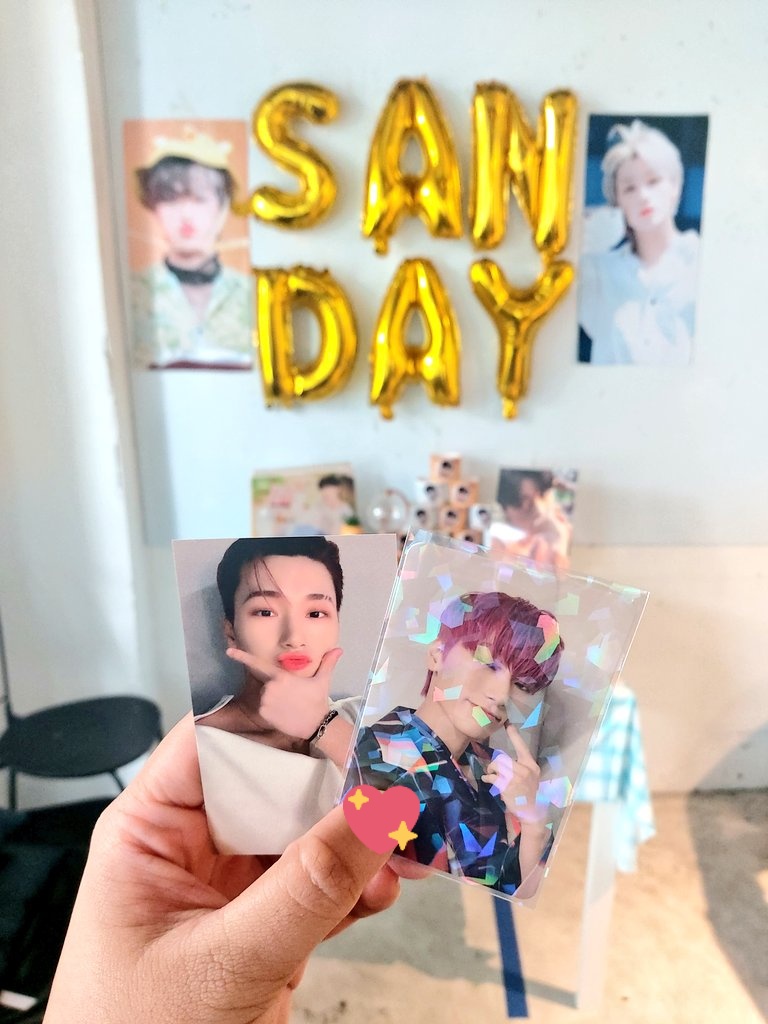 ameerahmusa's tweet photo. Went to ateez San event! Thank you @santreasure1007 for hosting the event! 🥰
#santreasure 
@ATEEZofficial https://t.co/IvIEWRZEnh