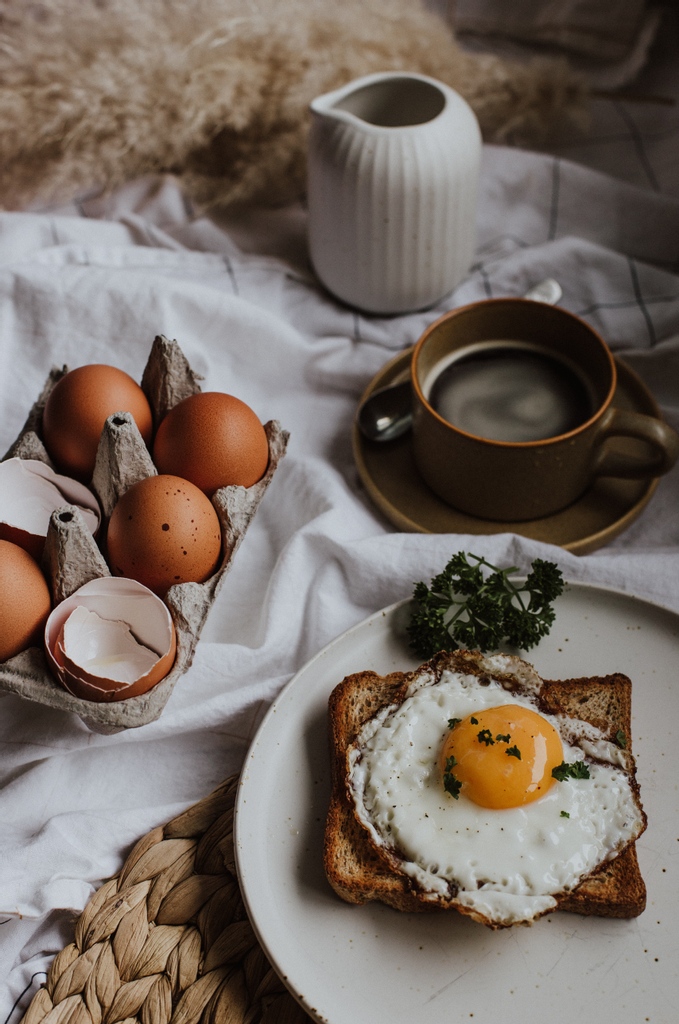 🎶 "How do you like your eggs in the morning" 🎶

Are you a fried, poached or scrambled egg kind of morning person?

Sunday mornings done right!

~~~~~⁠
#sundaymorning #sundayeggs #morningeggs #sundayvibes #melfortvillage