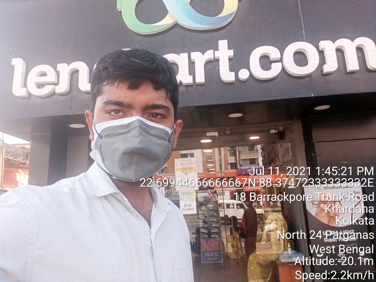 iSubhashChSingh's tweet photo. @Lenskart_com waiting from last 45 minutes with my little daughter outside of the store for entering. It's good that you are maintaining social distancing at Sodepur centre. 1 family group enters into store and till now their purchasing not completed. very bad behaviour from staf https://t.co/dE7cK2debt