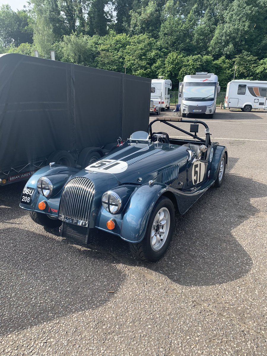 Simon King tweet media