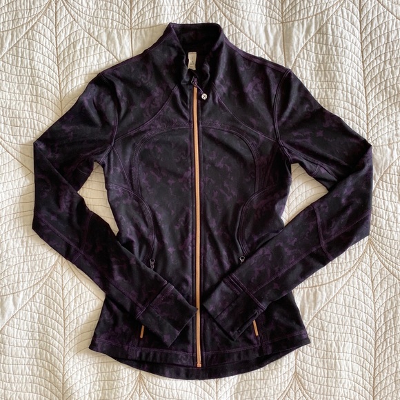 karleygreer's tweet photo. So good I had to share! Check out all the items I'm loving on @Poshmarkapp #poshmark #fashion #style #shopmycloset #lululemonathletica #abercrombiefitch: https://t.co/Al0wc1rGoE https://t.co/GOYwKaL7NM