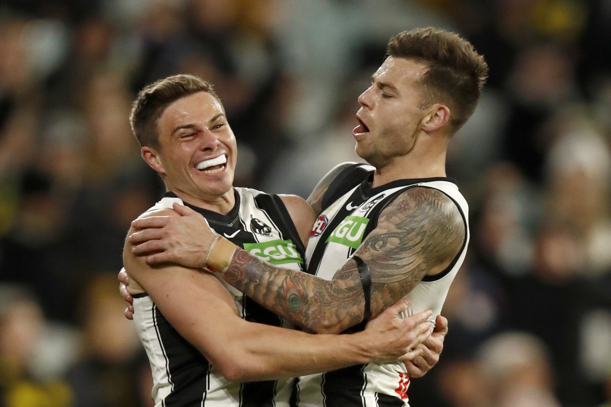 FT: <a href="/CollingwoodFC/">Collingwood FC</a> 13.9 (87) defeat <a href="/Richmond_FC/">Richmond FC 🐯</a> 11.5 (71). 

WOOOOW! 

#AFLTigersPies
