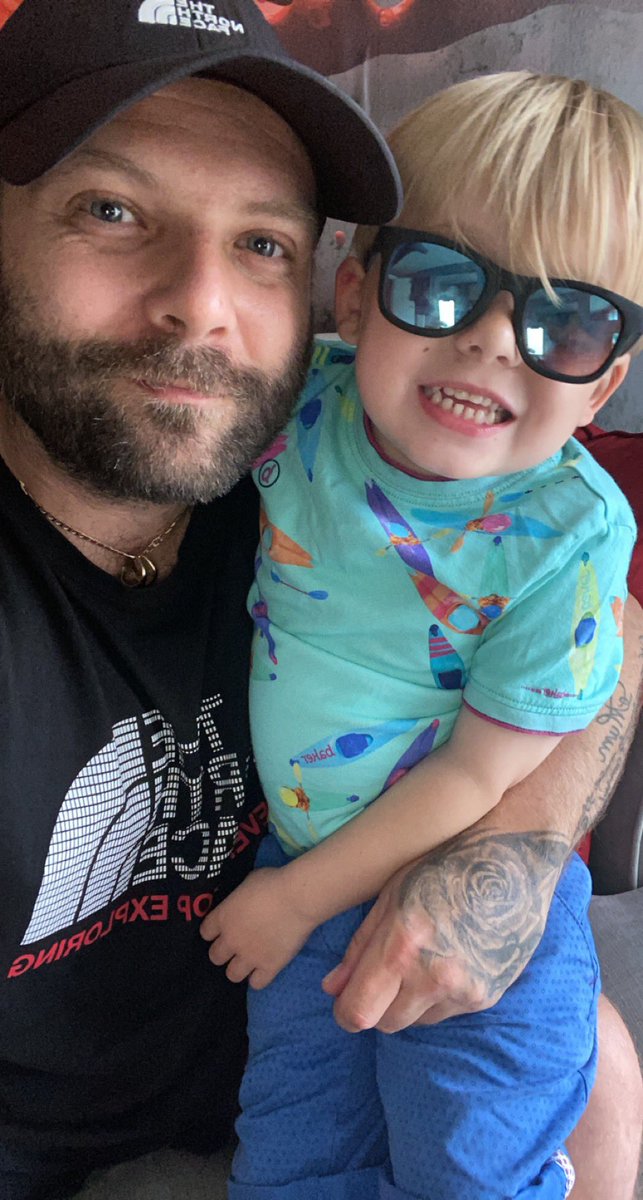scousedave19841's tweet photo. Nice little weekend away with the little fella. 👍 https://t.co/BtaEWGKw62