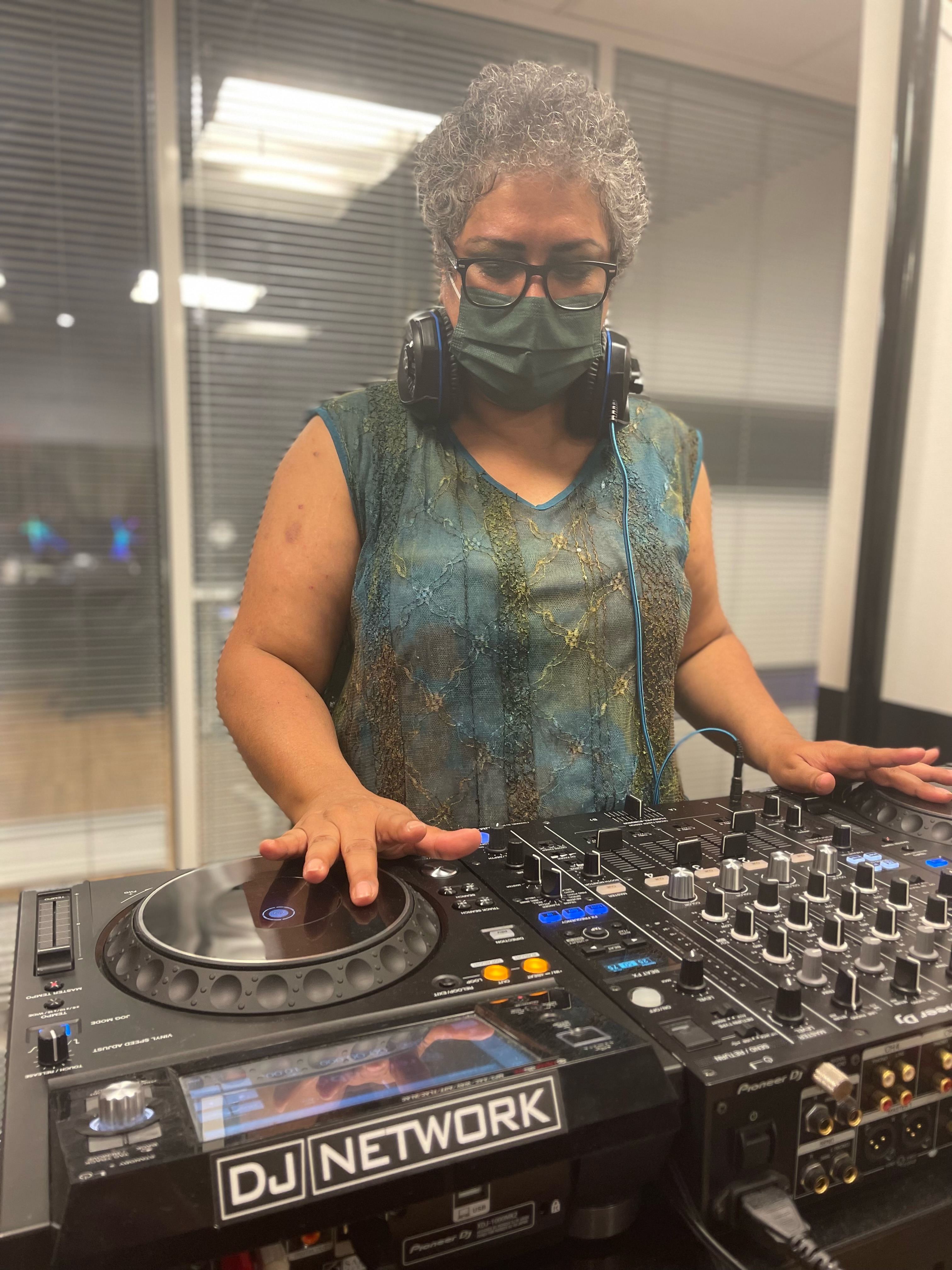 ریمیکس dj parisa