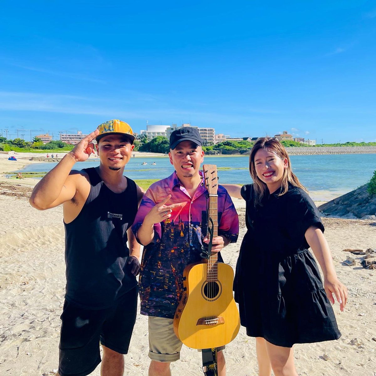 南の島でまさかの遭遇😁😄😆

HIDE春とacaneと🏝

<a href="/hideharu_real/">HIDE春</a> 
<a href="/acane0129/">acane</a> 

ご縁があれば約束してなくても
再会できんだよな〜👍👍👍

2人の歌も素敵なのでCheck 1,2を✅