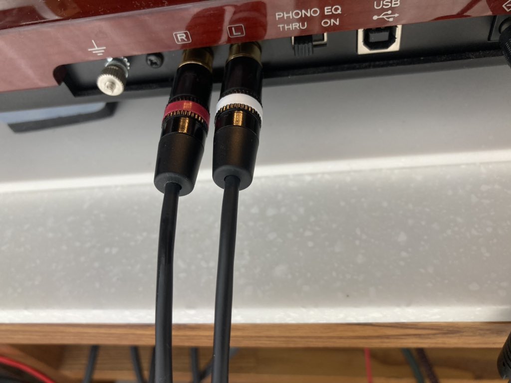 audiojazz1969's tweet image. 【オーディオ】

細いケーブルを2種類作りました。

どちらも細さとのギャップが魅力的な音です。

#RCAケーブル