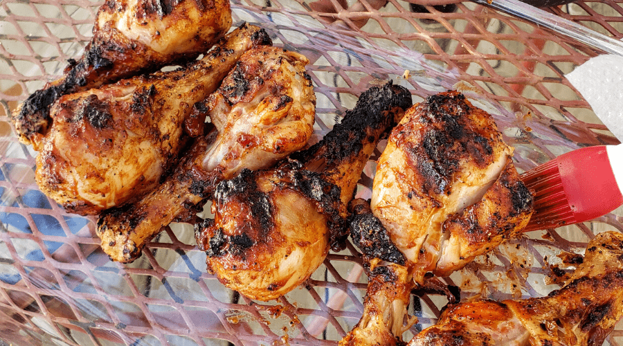 In the mood for some prime BBQ? Say no more because chef  Steven got you. Call him on 0756609005 for the best BBQ chicken in the Bukoto area and he will happily deliver it to the comfort of your home #MusanaCarts #StayHome #StaySafe