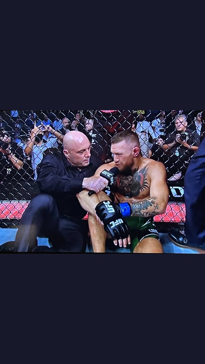 Apollo__am's tweet photo. Me and the boys after 37 beers https://t.co/pw1JuDdyiN