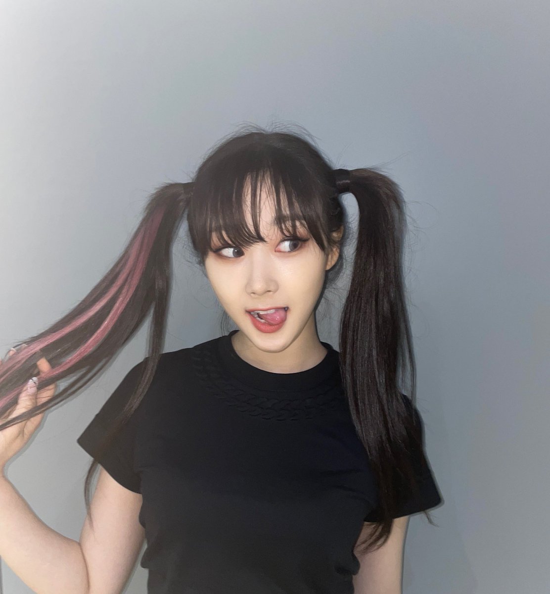 everyone's favorite girl aeri uchinaga !