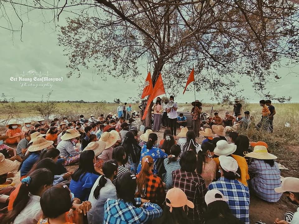 IrrawaddyNews's tweet photo. Rural residents marched in protest at the military regime in Sagaing Region’s Monywa on Sunday. 

(Photo: CJ) 
#WhatsHappeningInMyanmar https://t.co/MWWJ8fdhFx
