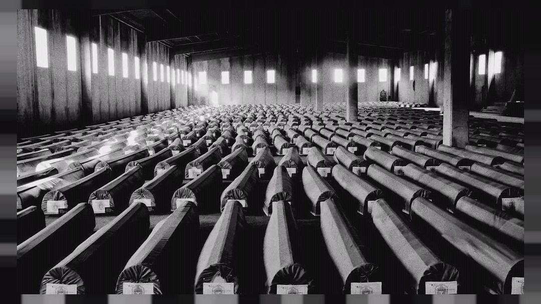 uAZonguldak's tweet photo. İnsanlık tarihinin utanç yüzü olan Srebrenitsa soykırımının 26. yılında vefat edenleri saygı ve rahmetle anıyoruz. 

UNUTMADIK, UNUTMAYACAĞIZ! #Srebrenitsa #Srebrenica https://t.co/FtBKTpBlIx